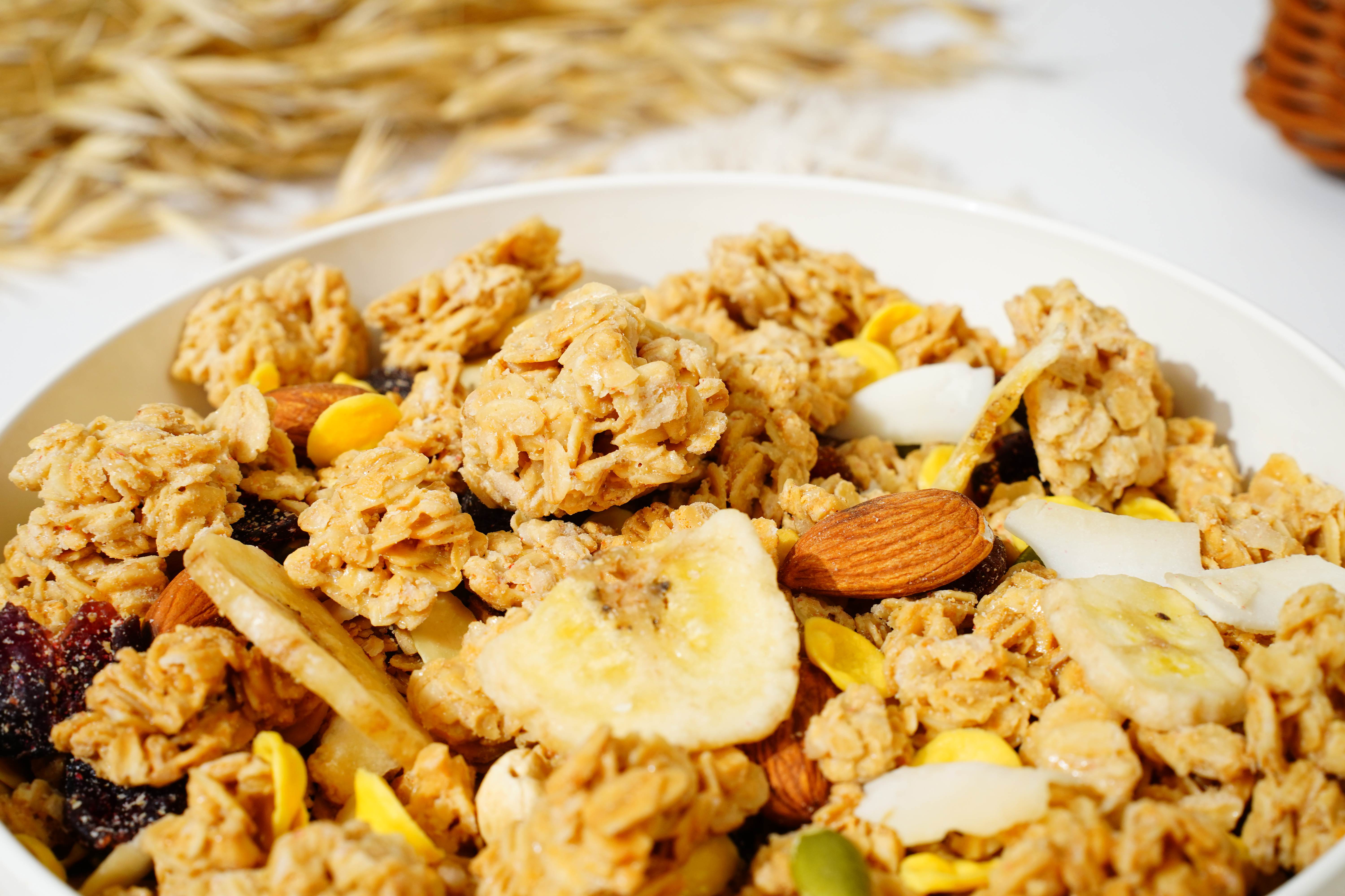 Fruit & Nut Crunchy Oat Clusters