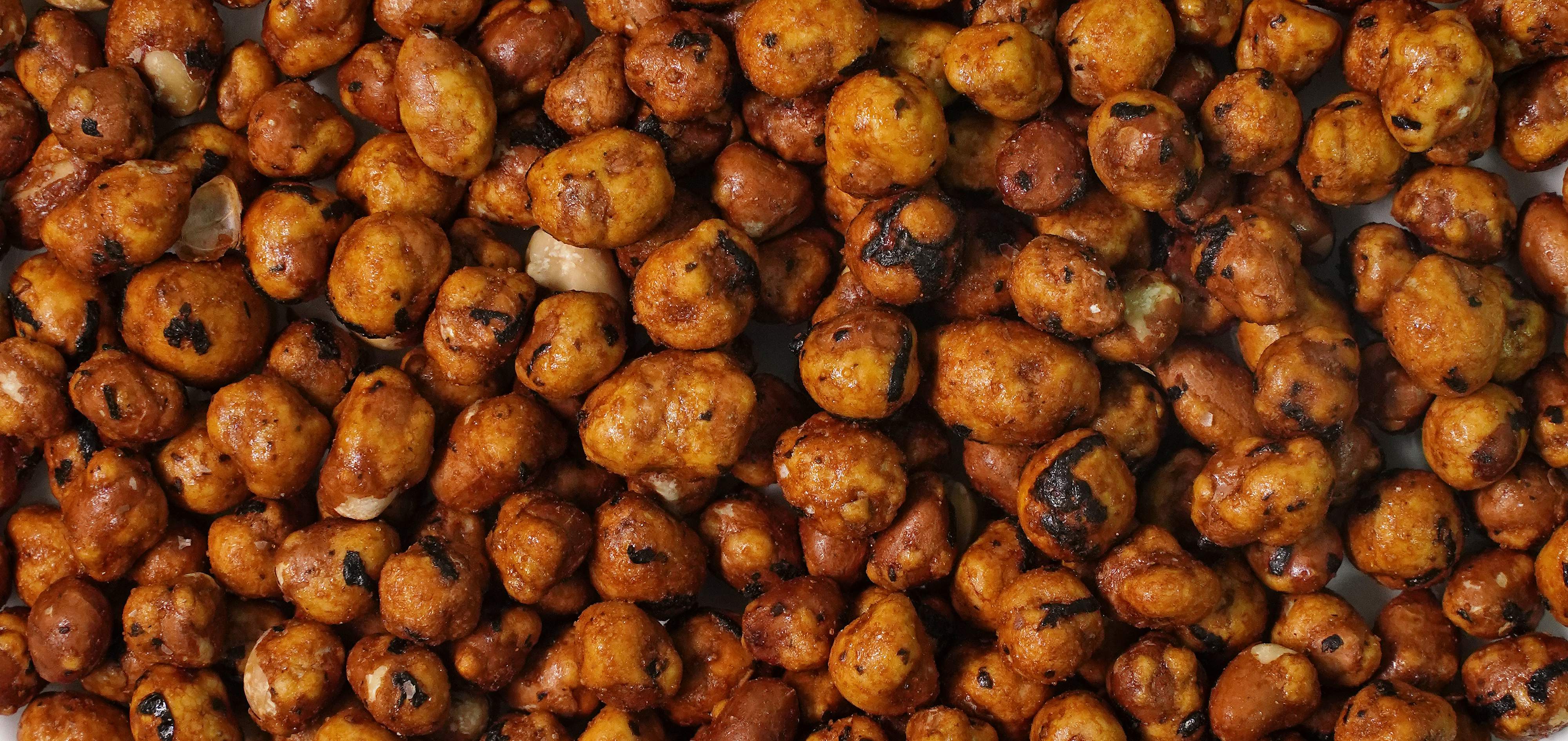 Soy Sauce–Coated Crispy Peanuts