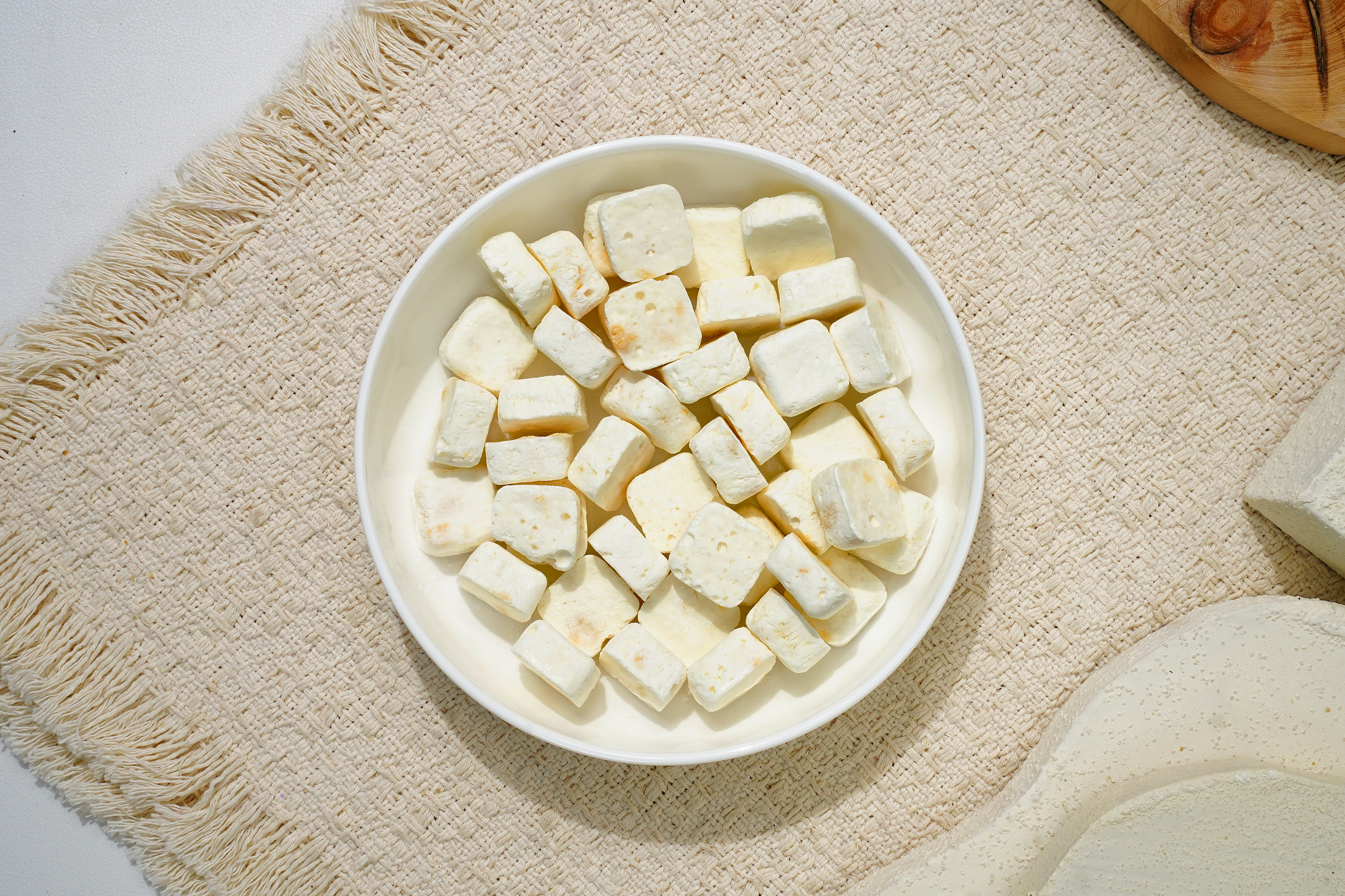 Freeze-Dried Yellow Peach Yogurt Bites