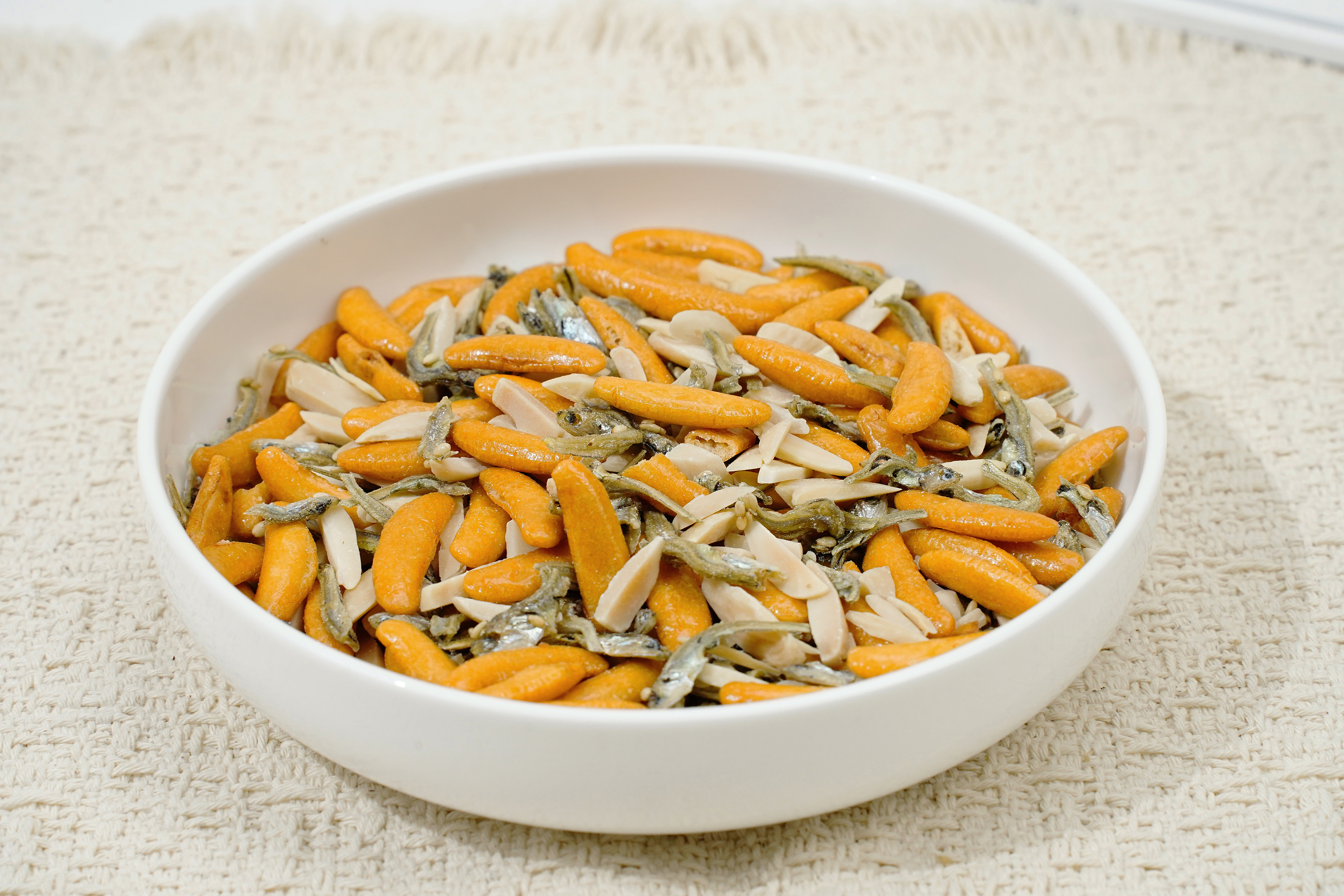 Almond & Rice Crunch with Anchovy